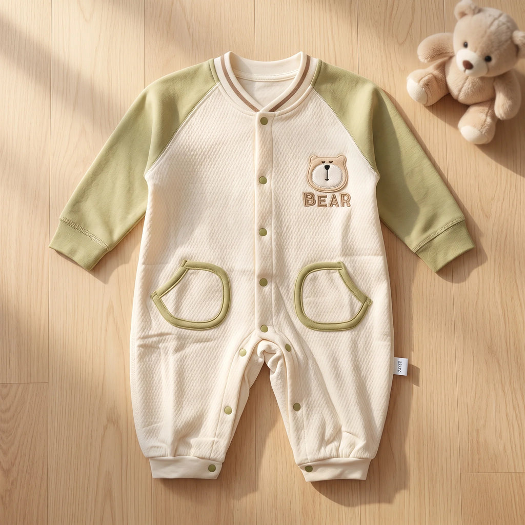 Long Sleeve Baby Romper With Bear Graphic